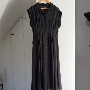 Women’s Gap size med maxi dress